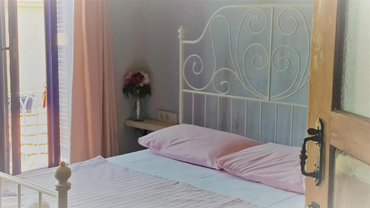 Bed & Breakfast Melekler Pansiyon Ayvalik